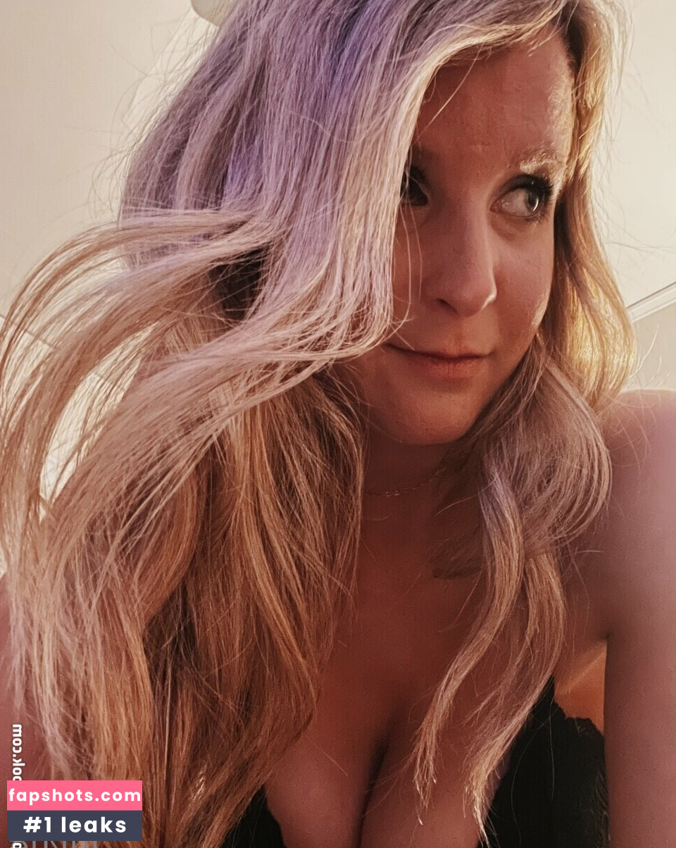 Jul4Le gallery photo #3