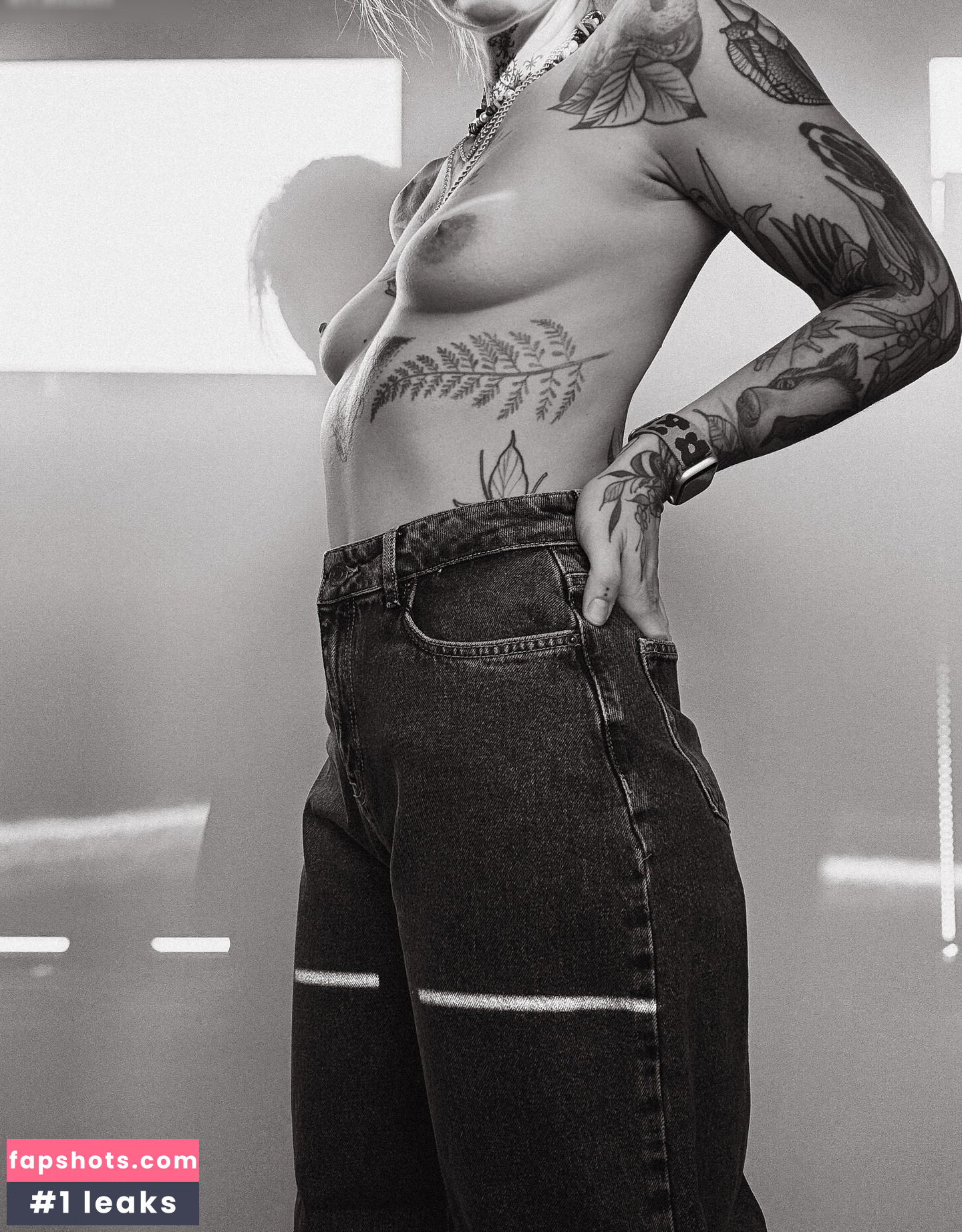 Jule Popule gallery photo #3