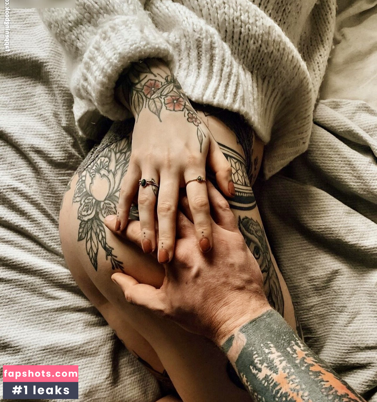 JulePopule gallery photo #11