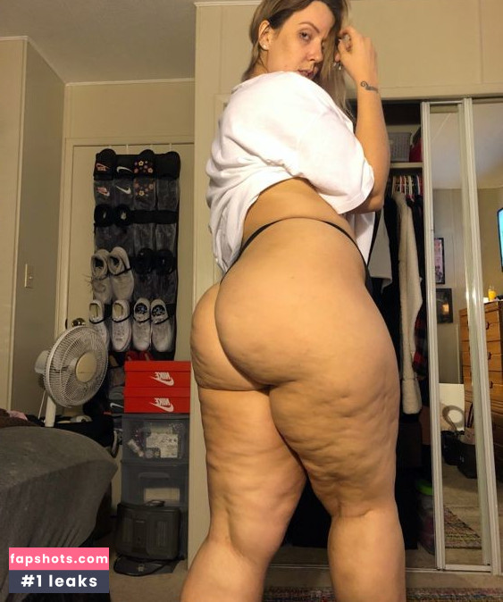 Jules Hellojules gallery photo #39