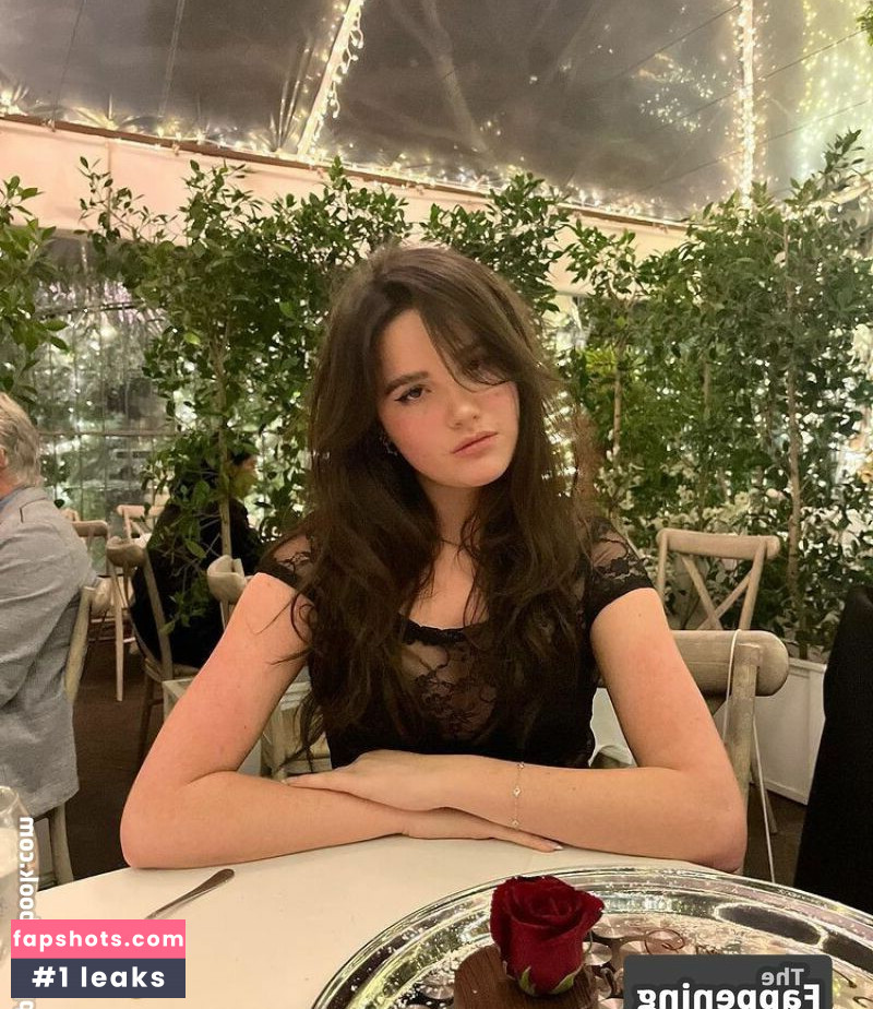 Jules LeBlanc gallery photo #38