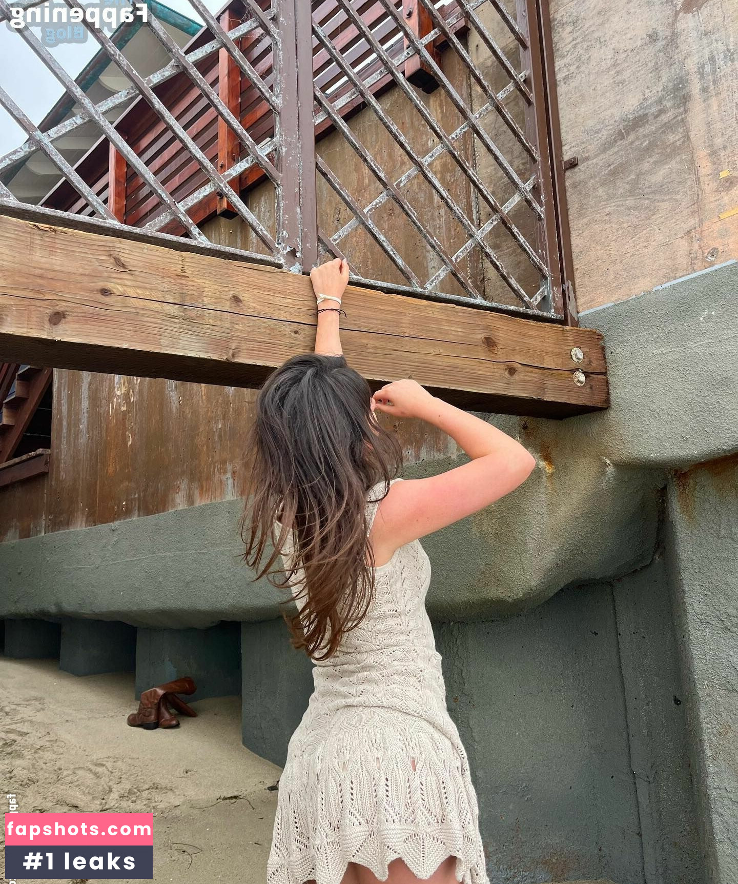 Jules LeBlanc gallery photo #57