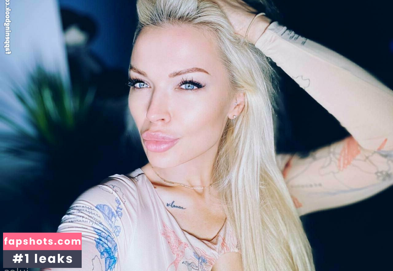 Julesblodna39 gallery photo #7