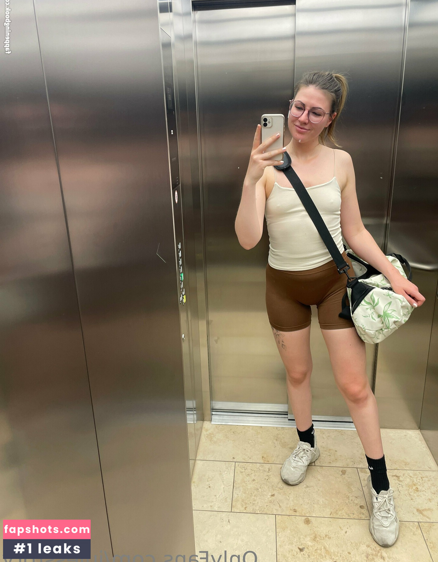 julesstory gallery photo #9