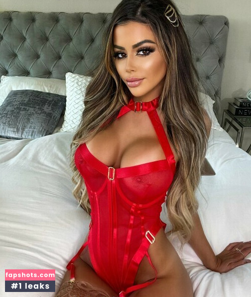 Juli Annee gallery photo #107