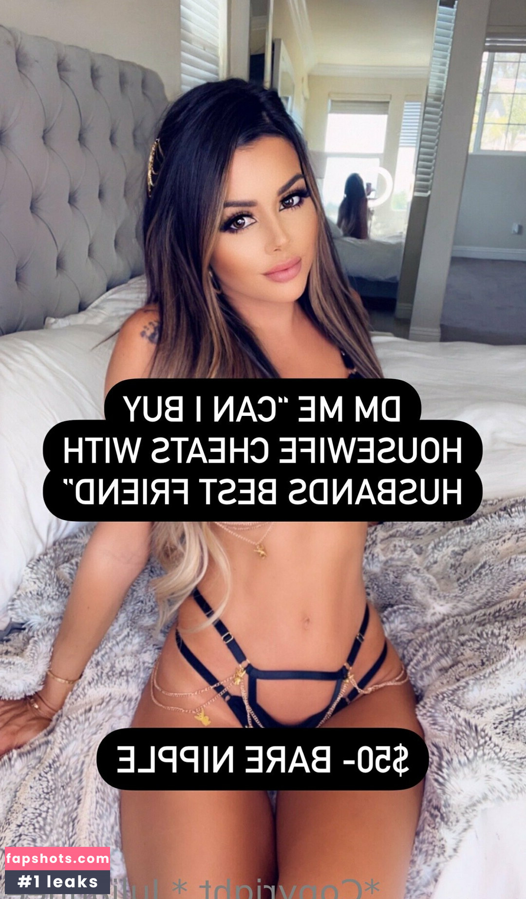 Juli Annee gallery photo #136