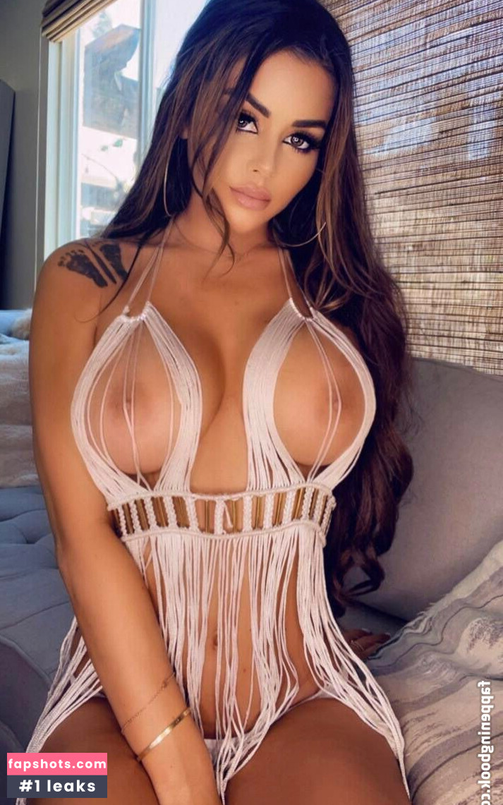 Juli Annee gallery photo #18