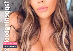 Juli Annee gallery photo #19