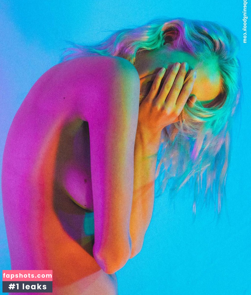 Julia Almendra gallery photo #40