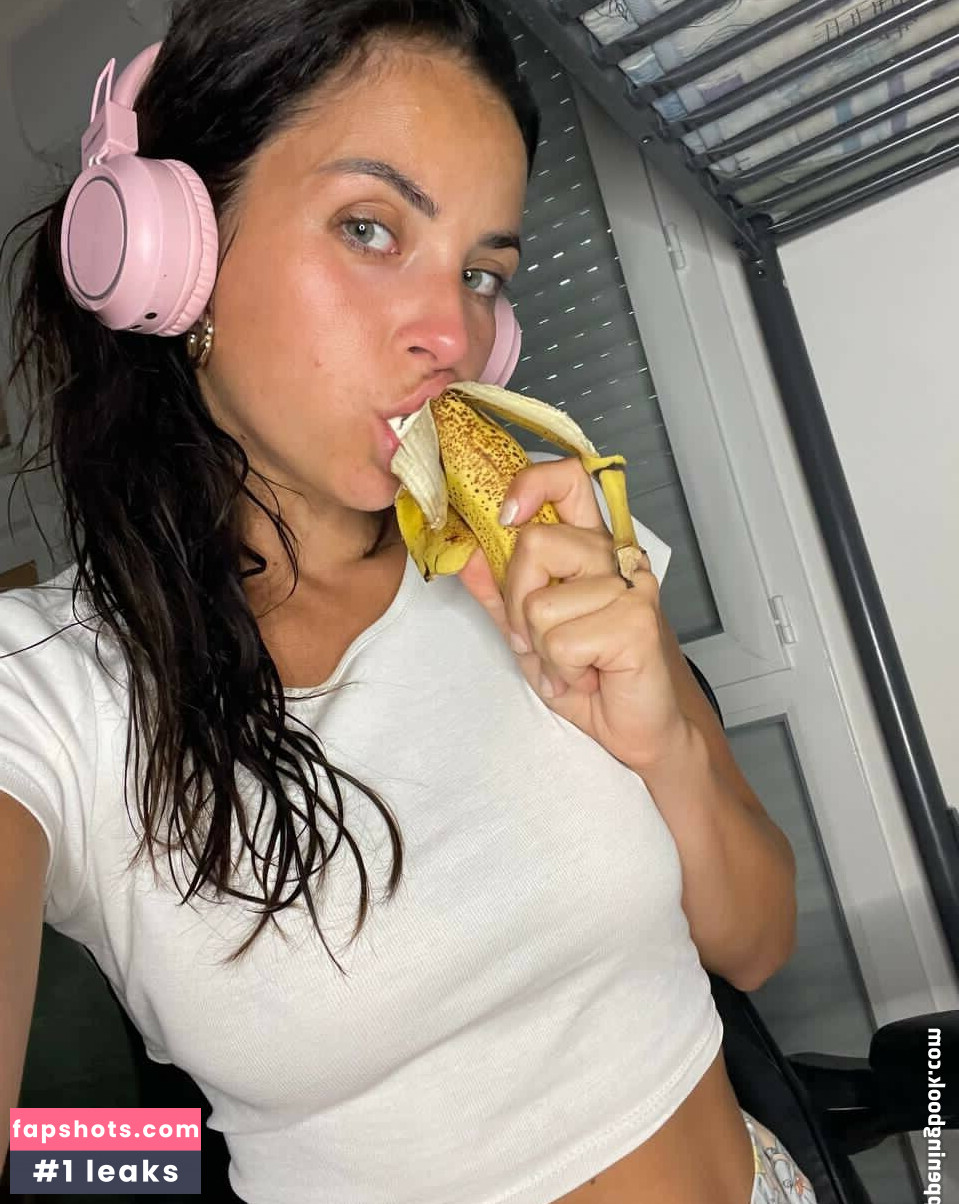 julia.amareno gallery photo #18