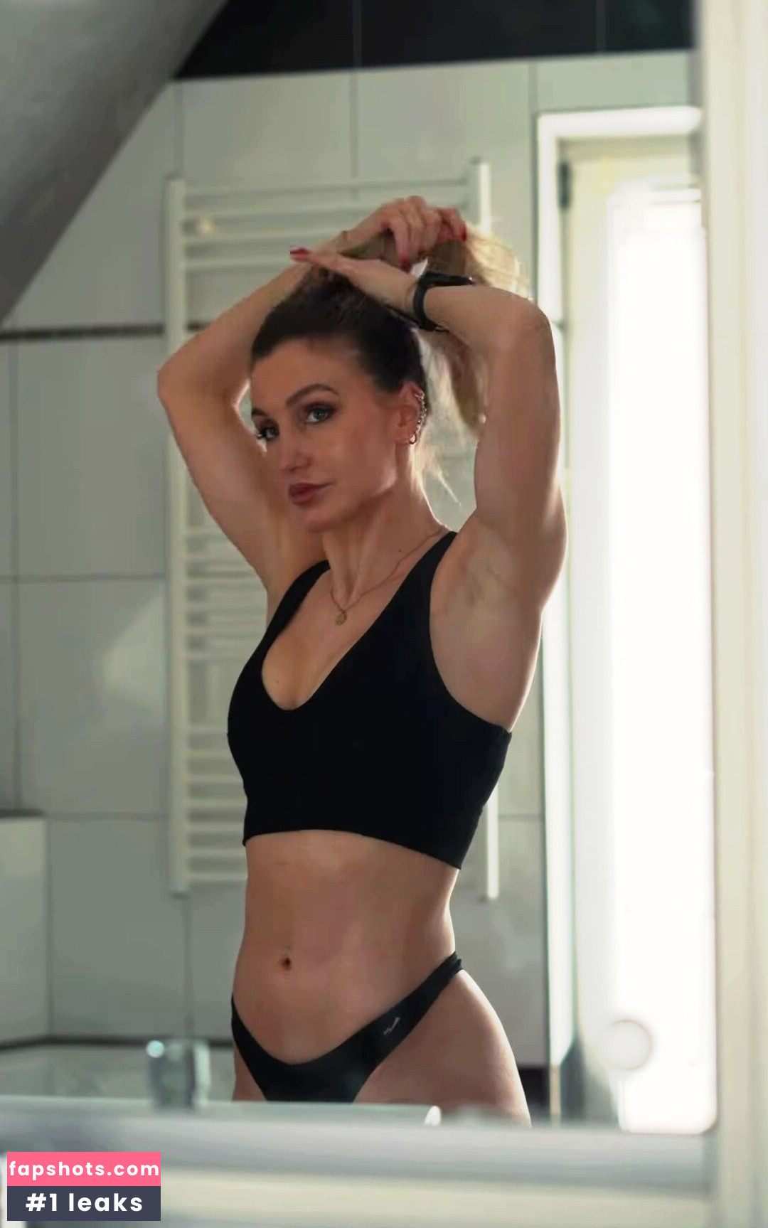 Julia Baessler Nacktheit OnlyFans Fotos #6 - Fapshots