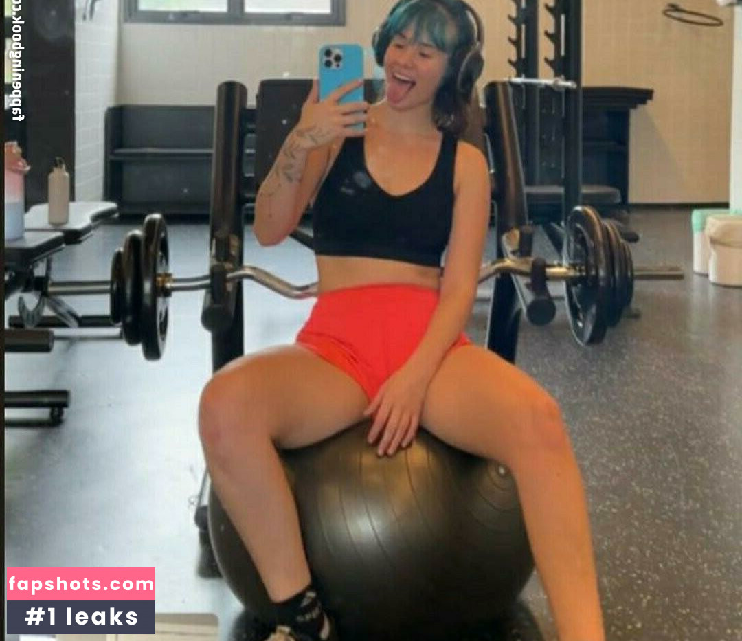 Julia Barni nude babe gallery