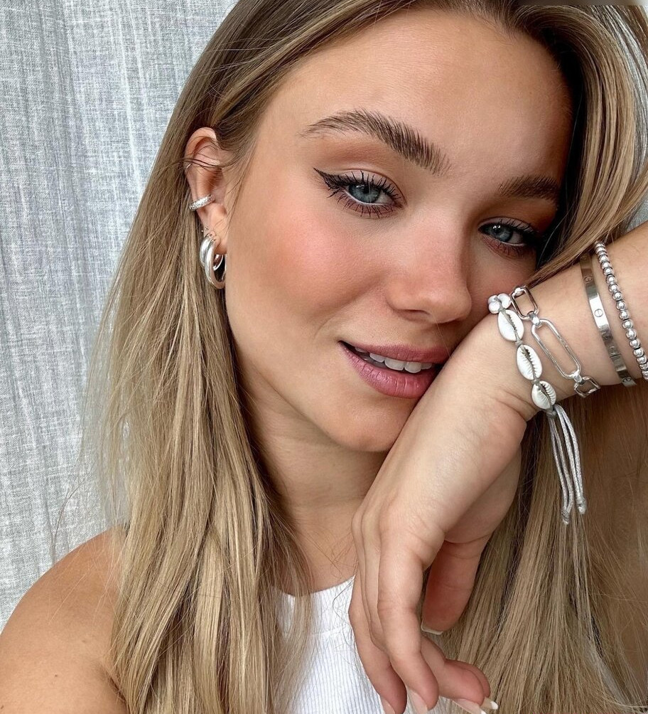 julia-beautx gallery photo #753