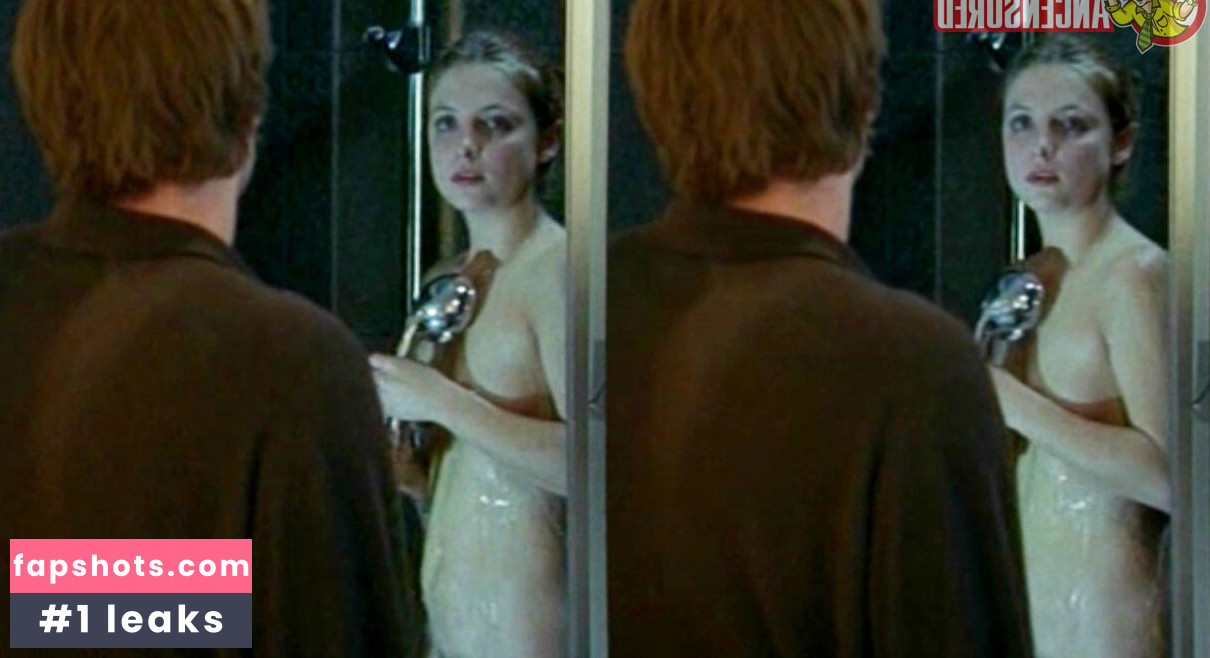 Julia Brendler gallery photo #5