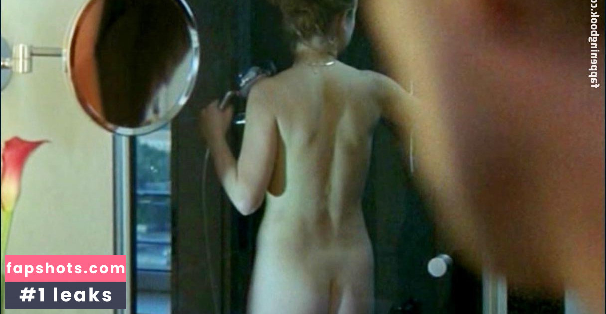 Julia Brendler gallery photo #60