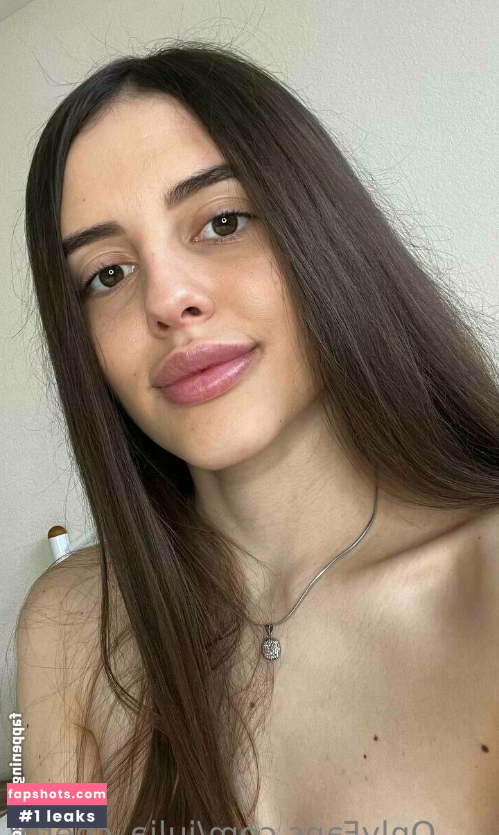 julia_cherry gallery photo #21