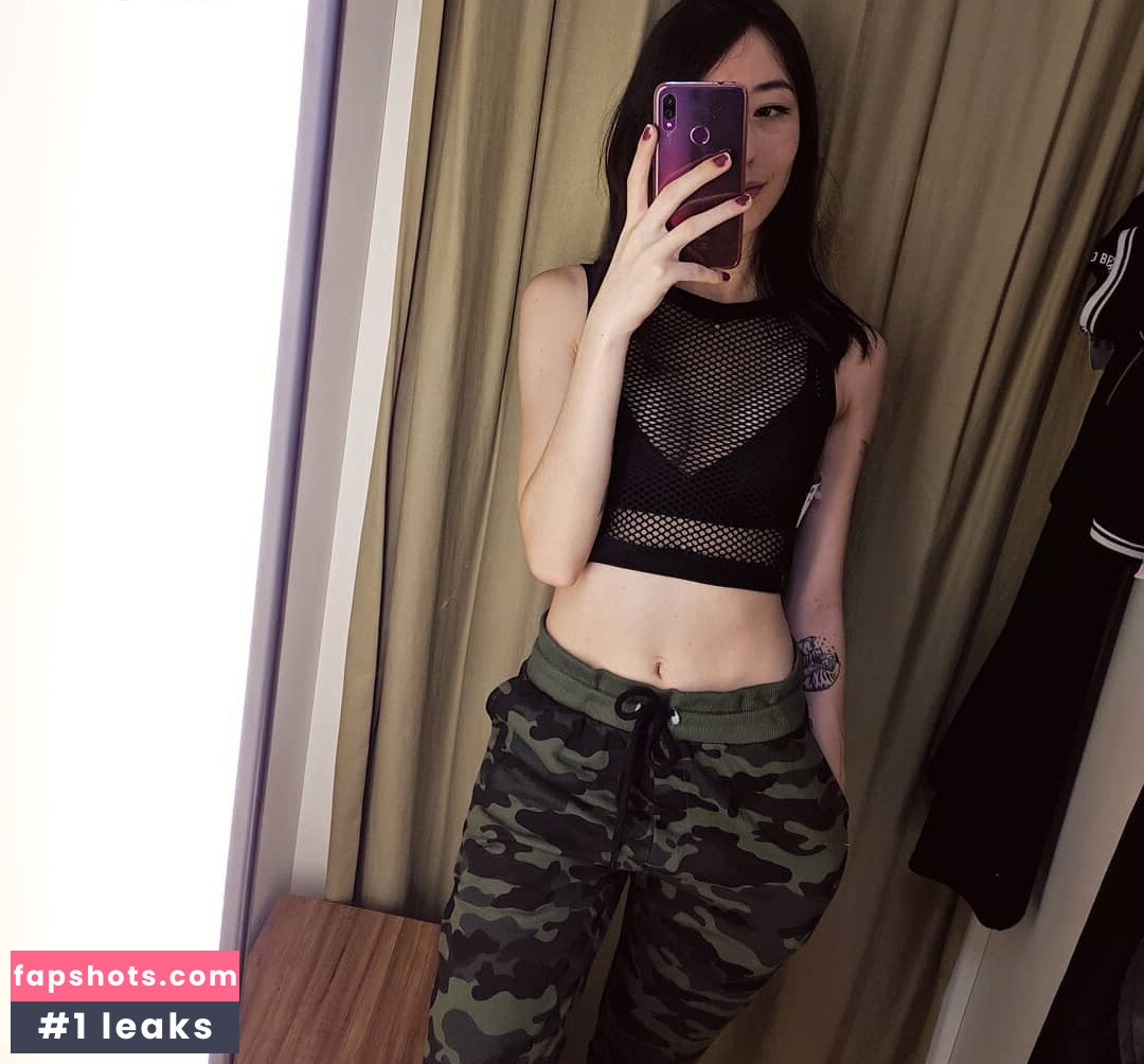 Julia Cristina gallery photo #14