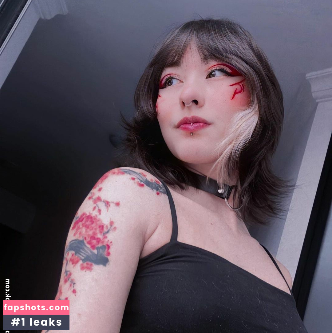 Julia Cristina gallery photo #29