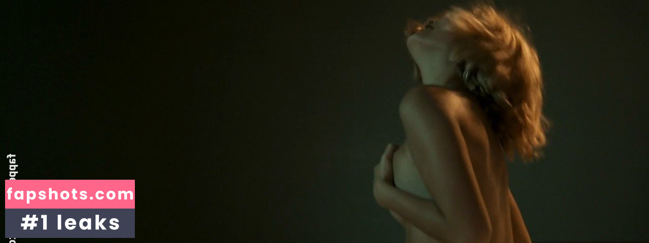 Julia Dalavia Filtración Desnuda OnlyFans Foto #22 - Fapshots