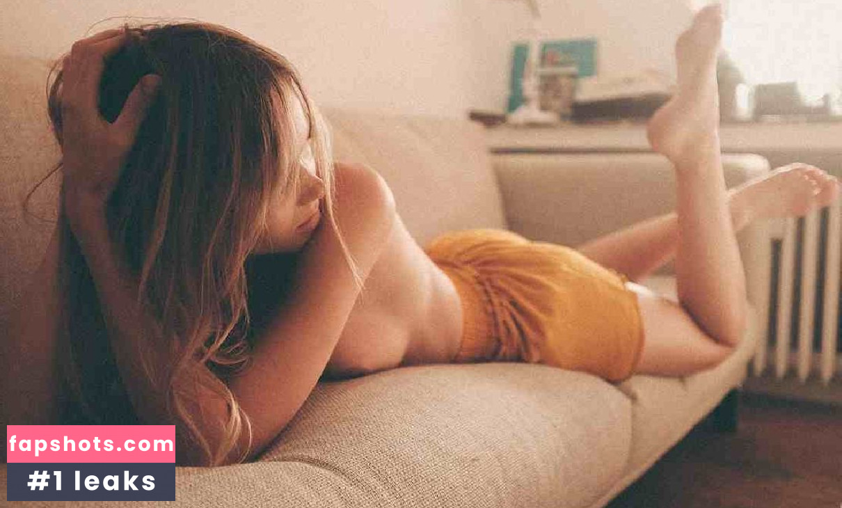 Julia Decker Nacktheit OnlyFans Fotos #18 - Fapshots