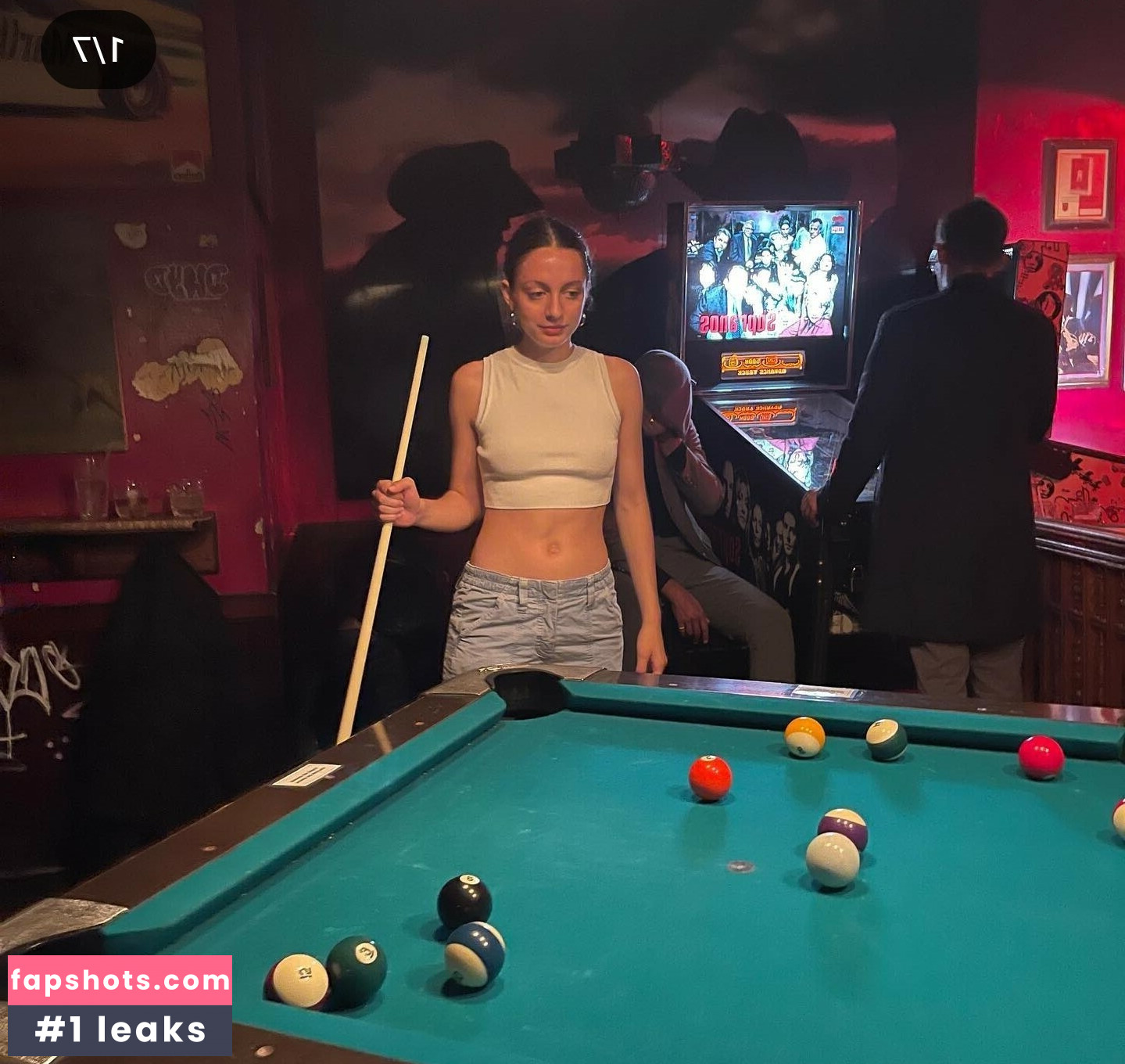 Julia Dicesare gallery photo #19