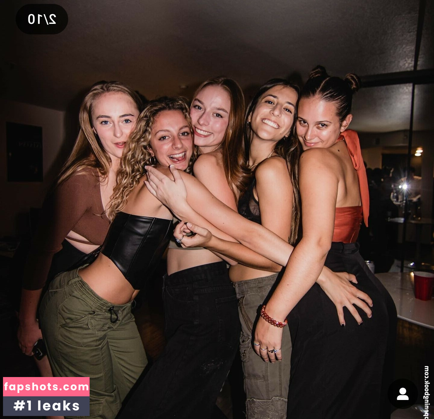 Julia Dicesare gallery photo #23