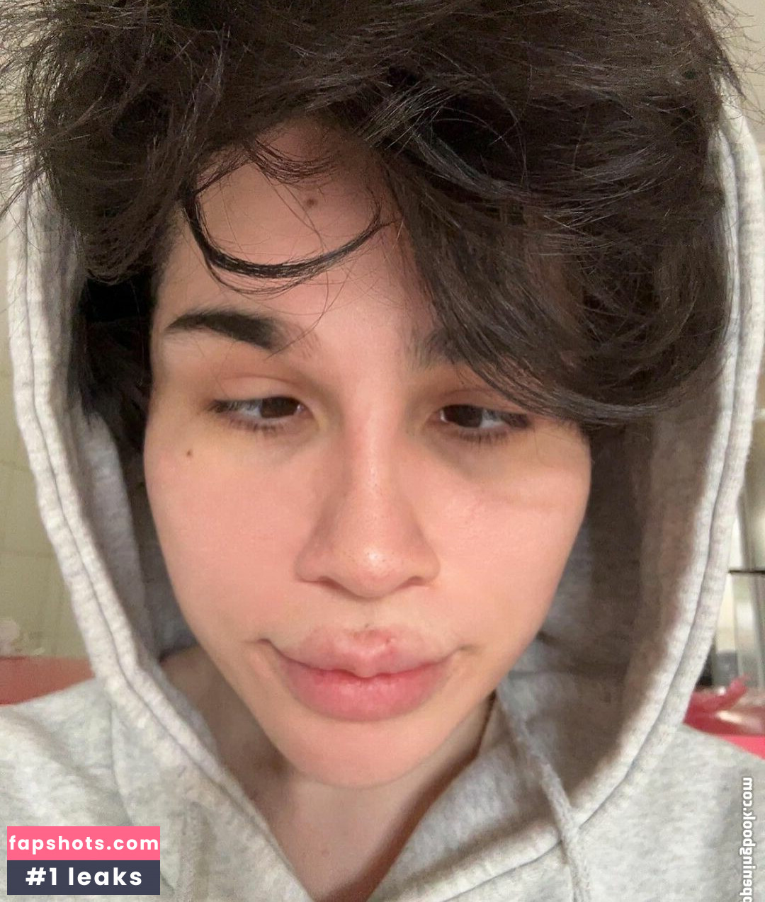 Julia Diotti gallery photo #4