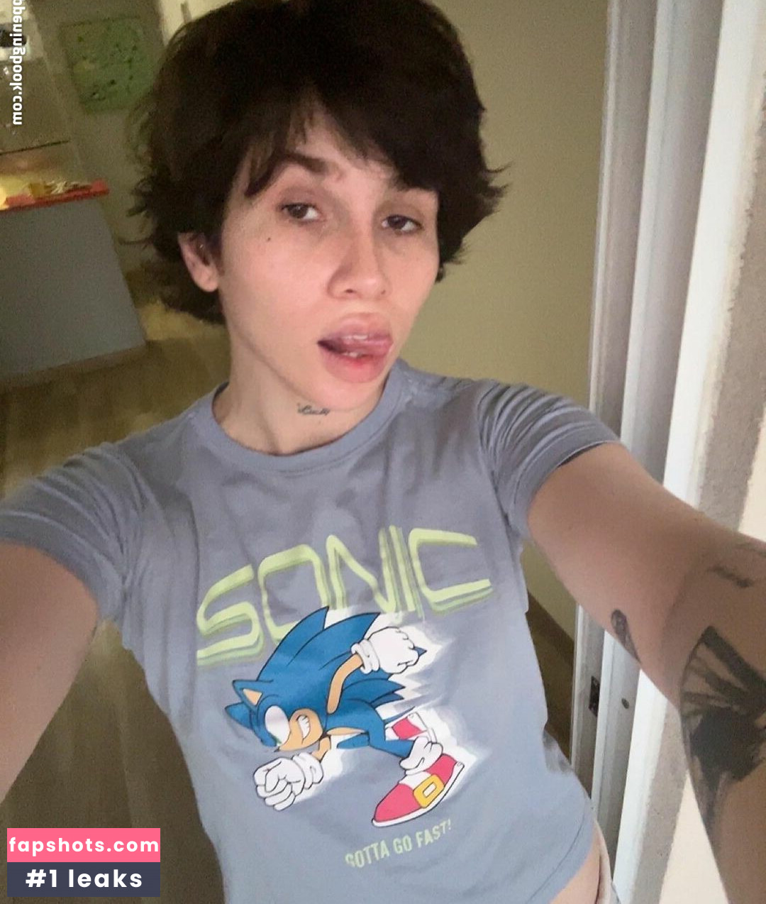 Julia Diotti gallery photo #9