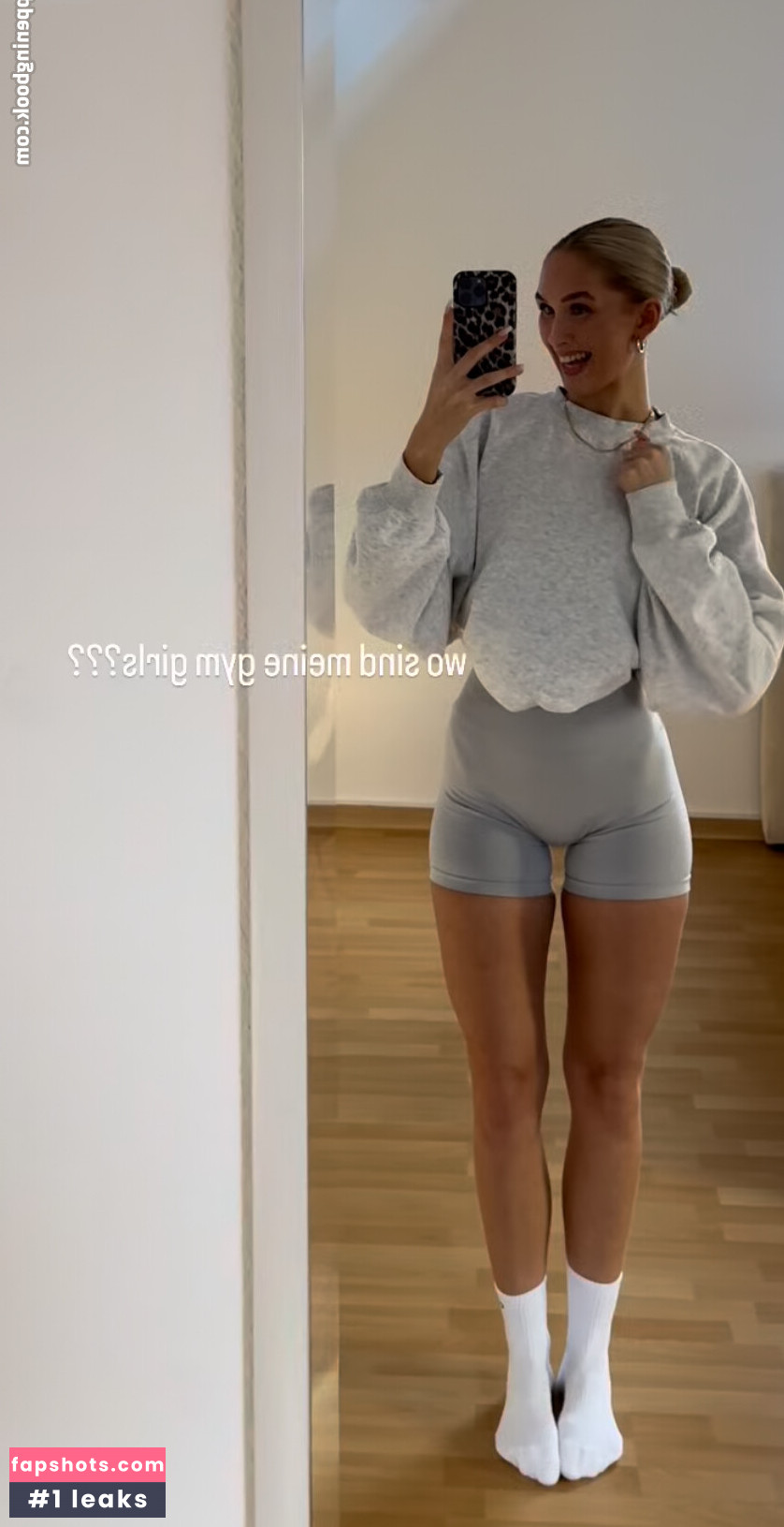 Julia Dröge gallery photo #24