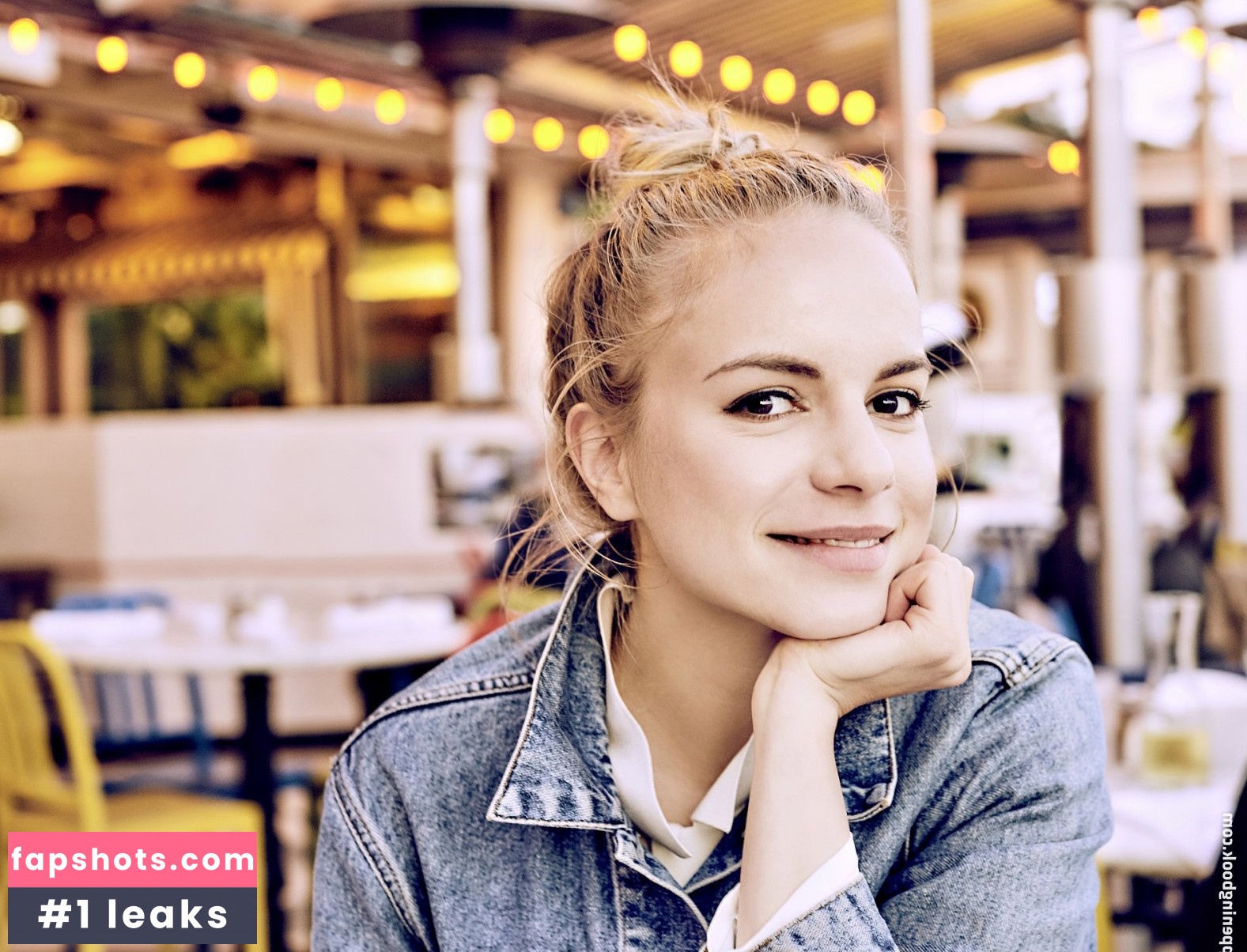 Julia Engelmann Nude Leaks OnlyFans Photos #4 - LeakJerk