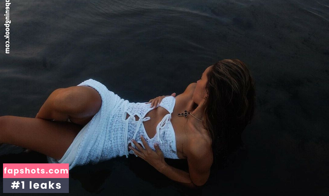 Julia Ernst Nude Leaks OnlyFans Photos #62 - LeakJerk