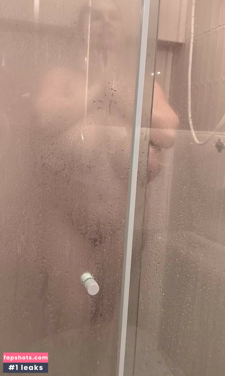 julia.garcia Nude Leaks OnlyFans Photos #2 - LeakJerk