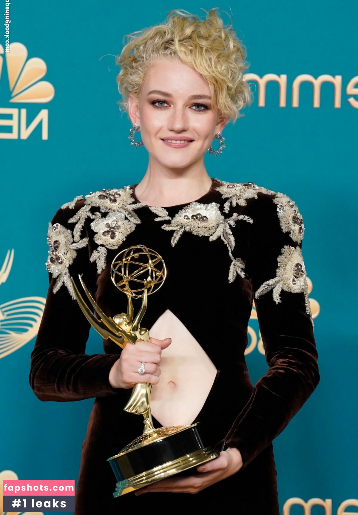 Julia Garner Filtración Desnuda OnlyFans Foto #85 - Fapshots