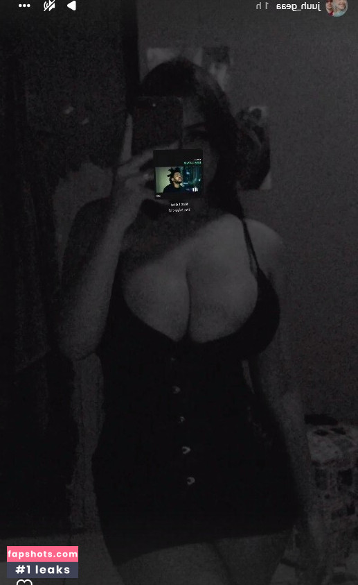 Julia Gea nude babe gallery