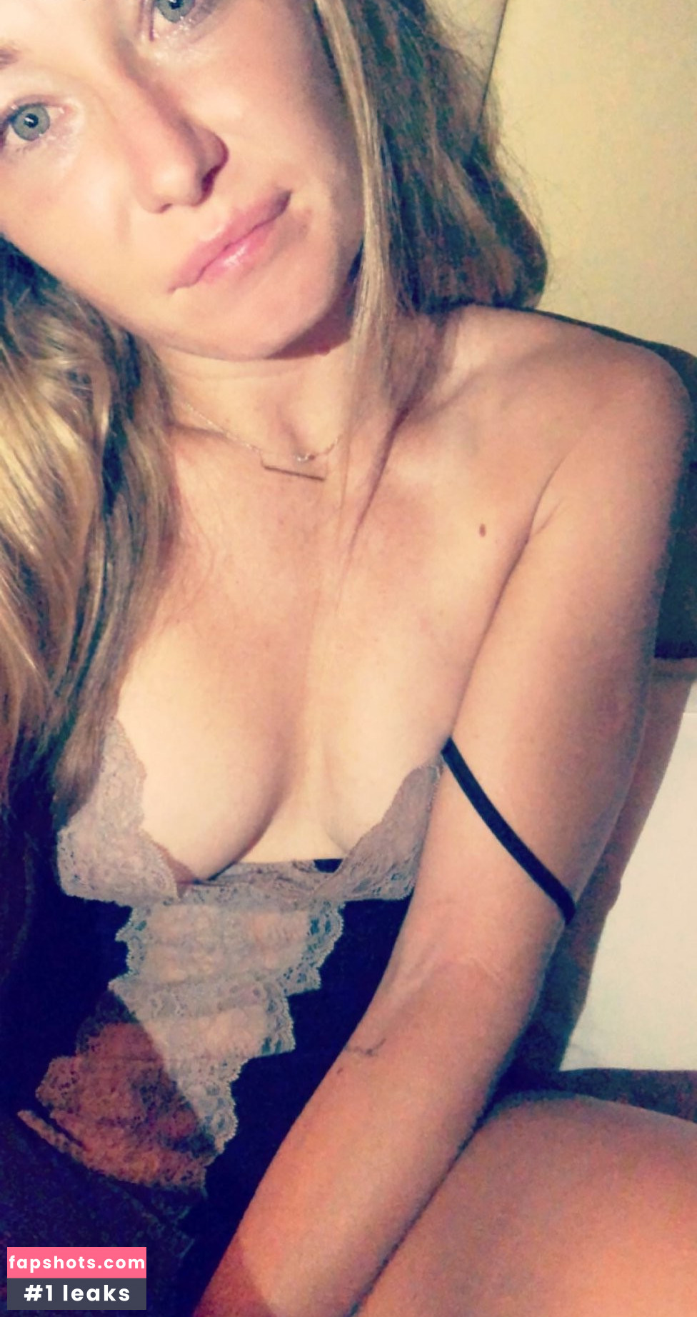 Julia Glushko gallery photo #14