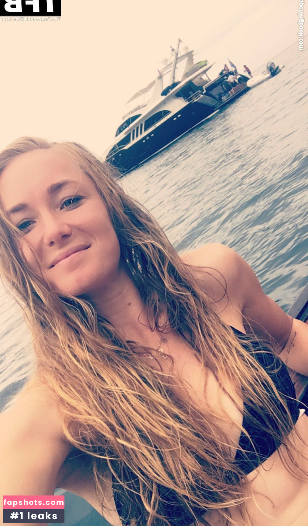 Julia Glushko gallery photo #54