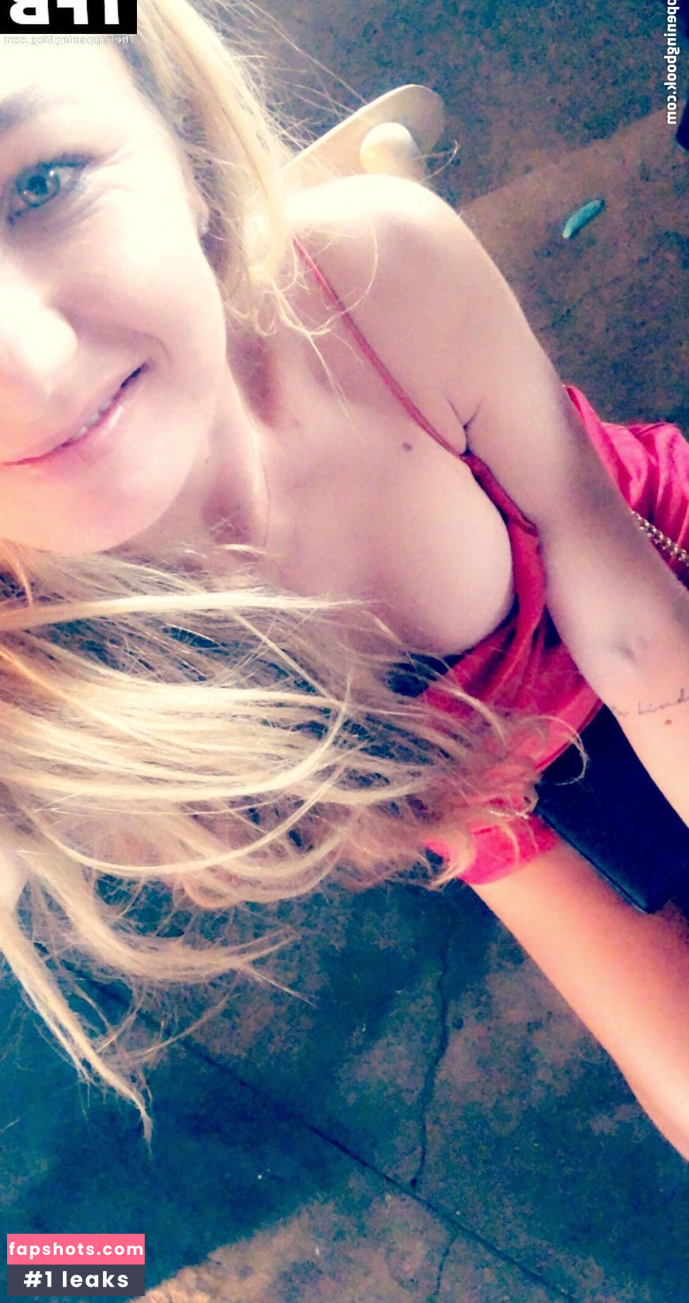 Julia Glushko gallery photo #82