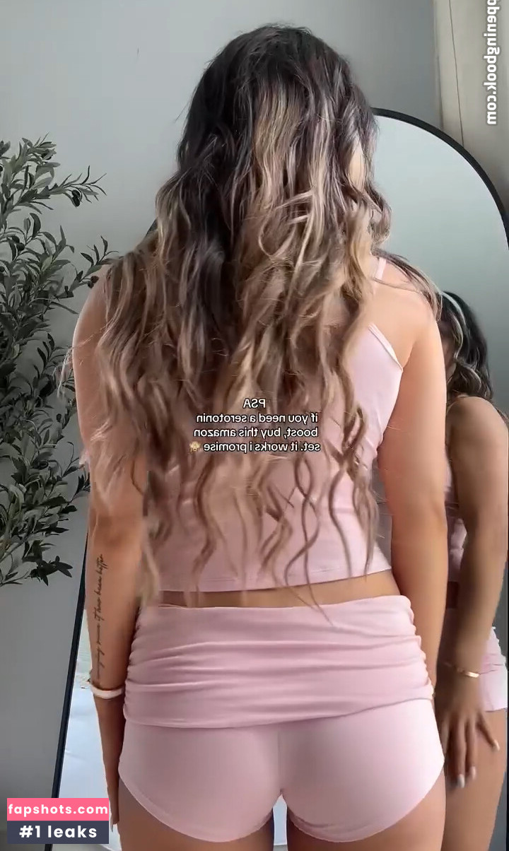 Julia Gratton gallery photo #5