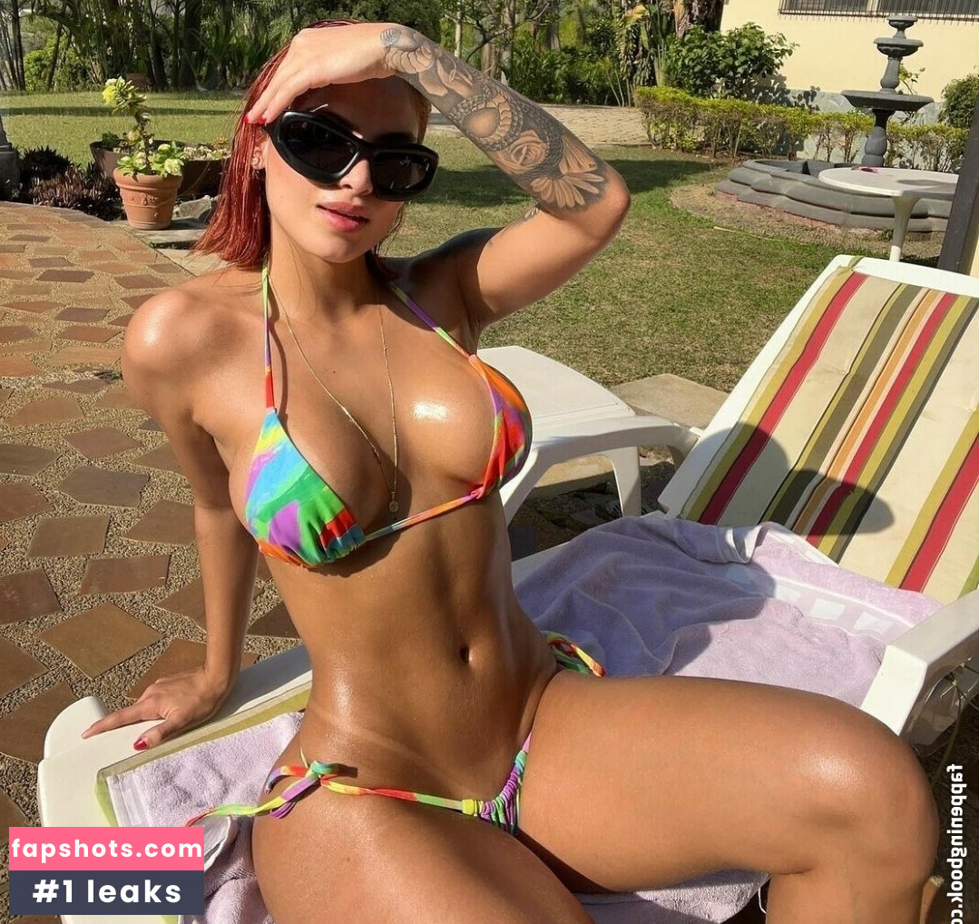 Julia Henz gallery photo #3