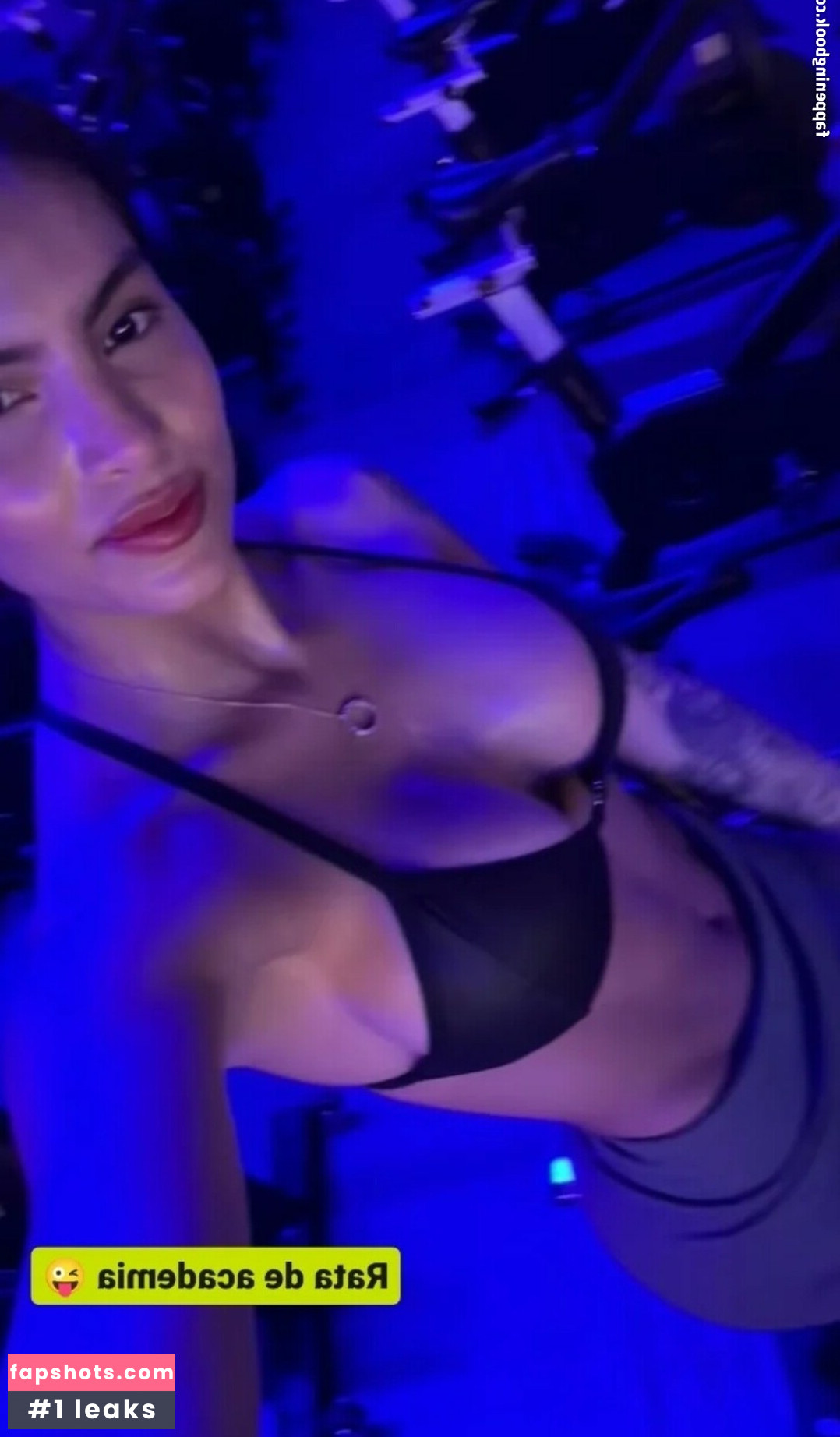 Julia Henz gallery photo #5