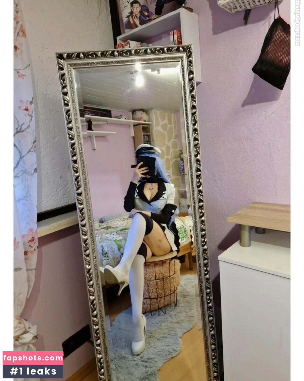 Julia Holzmueller Nude Leaks OnlyFans Photos #3 - LeakJerk