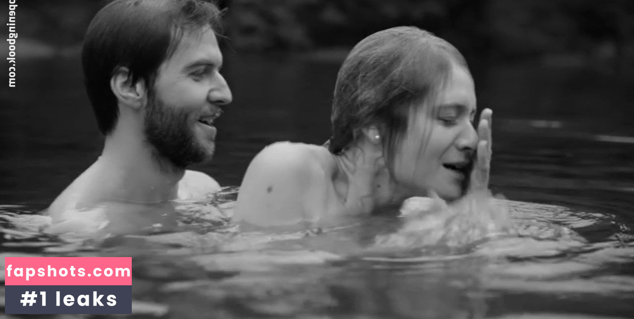 Julia Jentsch gallery photo #11