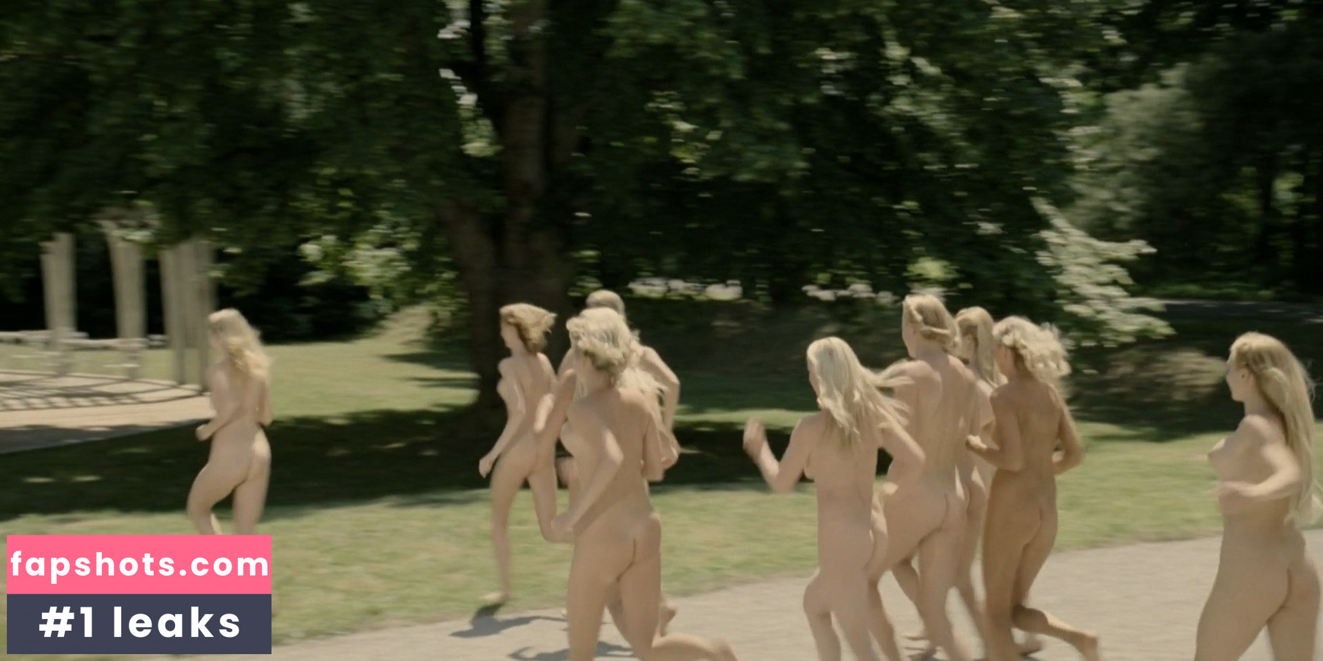 Julia Jentsch gallery photo #19