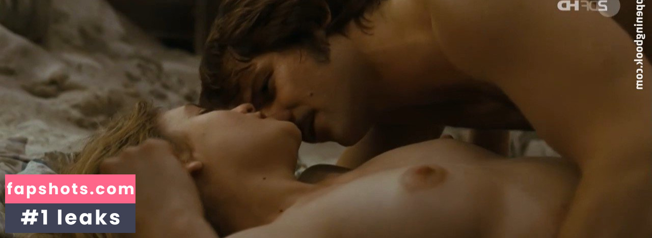 Julia Jentsch nude babe gallery