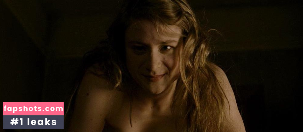 Julia Jentsch gallery photo #45