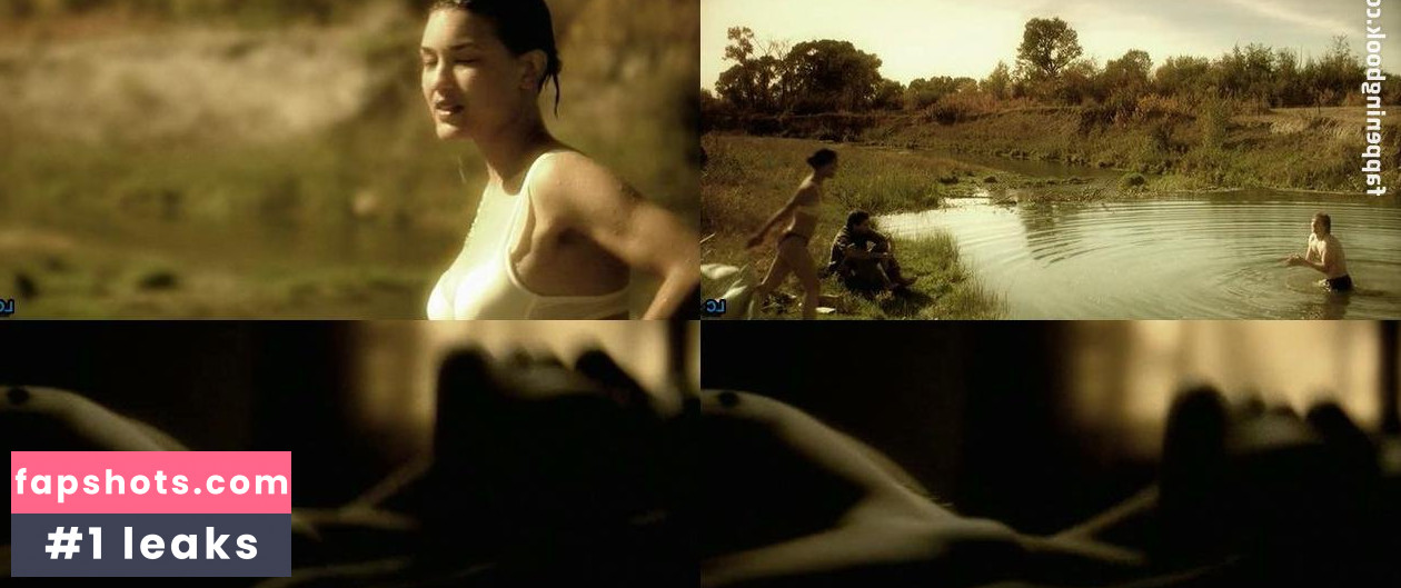 Julia Jones gallery photo #29