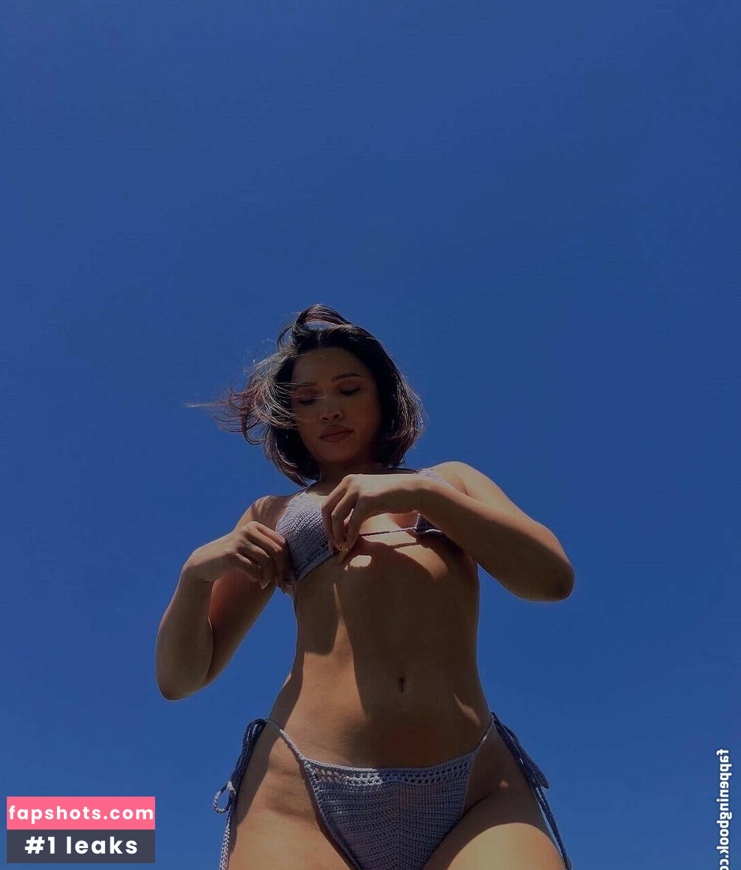 Julia Kelly gallery photo #155