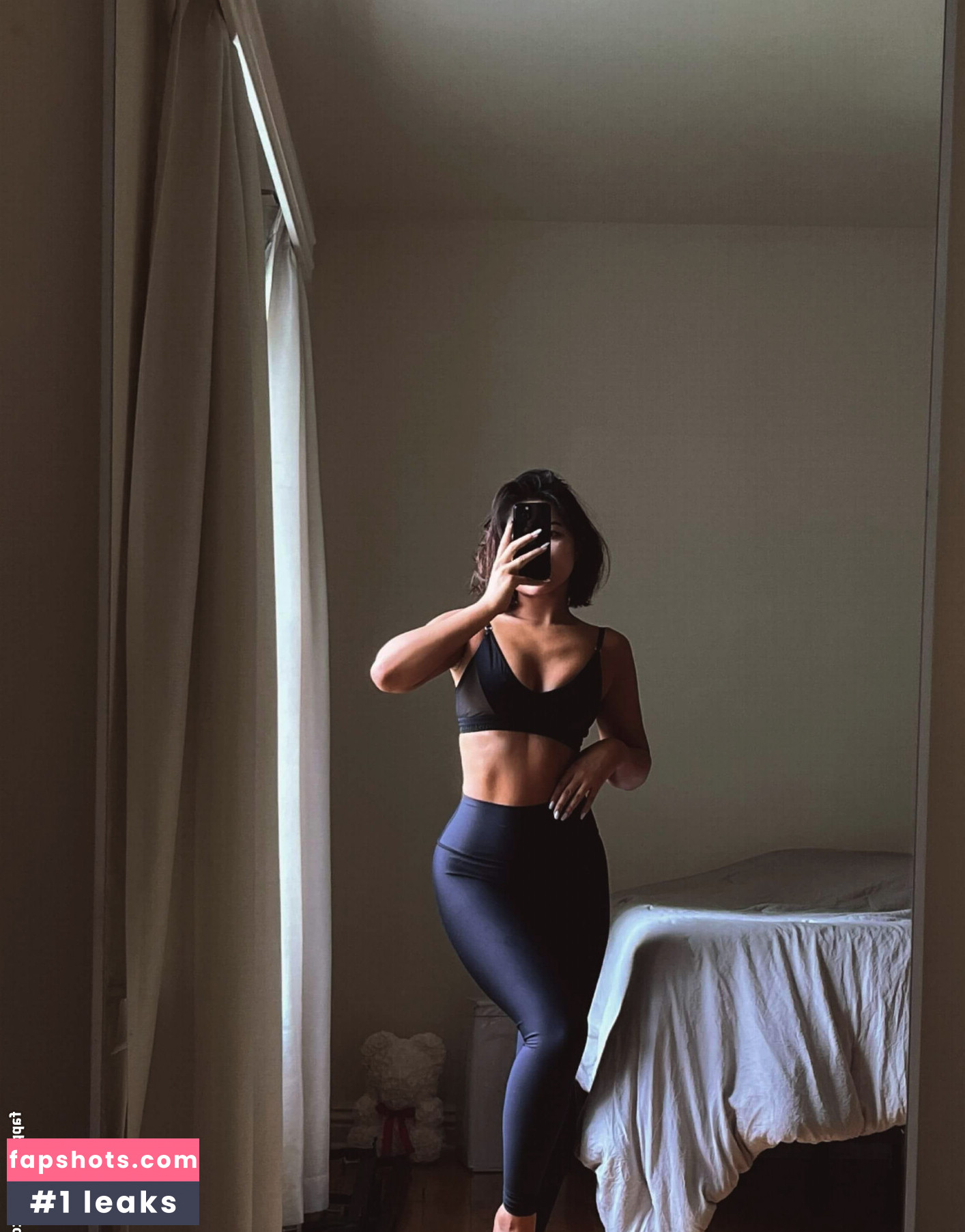 Julia Kelly gallery photo #170