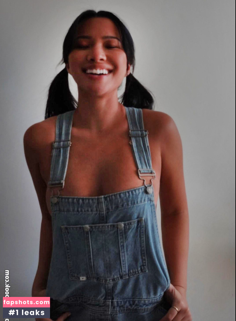 Julia Kelly gallery photo #242