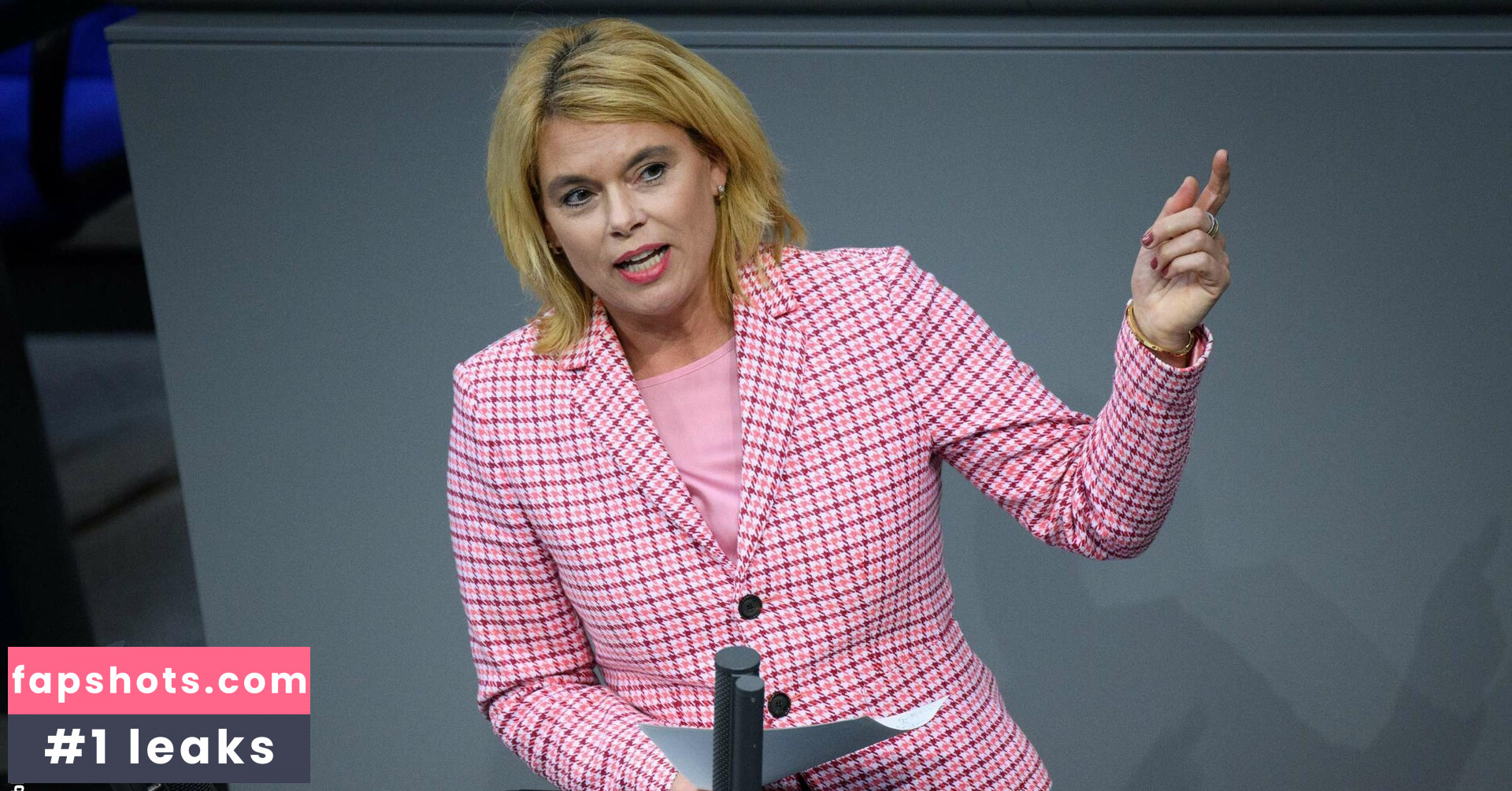 Julia Klöckner gallery photo #8